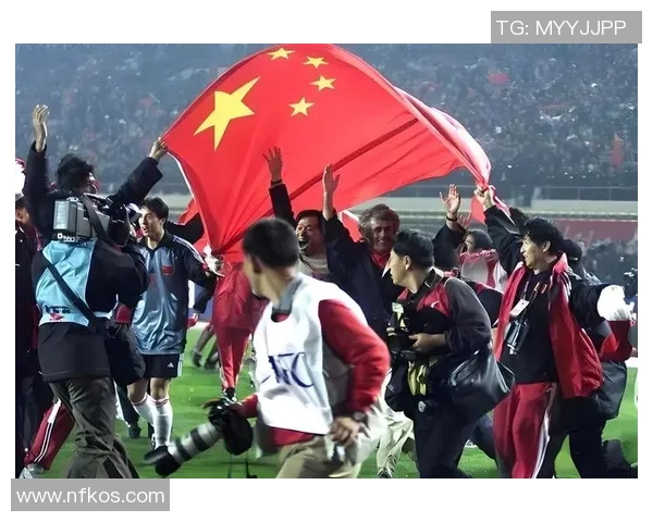 盘点那些让球迷热血沸腾的经典足球球星高光瞬间