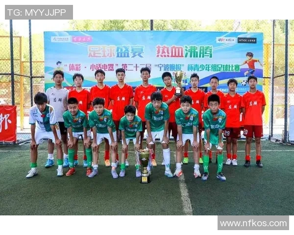 聚焦匹克足球球星成长之路与辉煌瞬间全面展现竞技与荣耀 聚焦匹克足球球星成长之路与辉煌瞬间全面展现竞技与荣耀